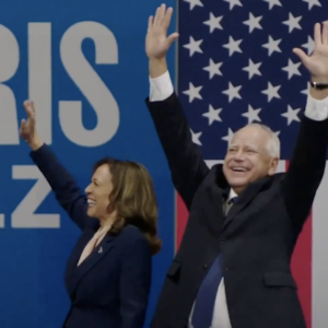 Harris Introduces VP Choice Walz at Philadelphia Rally